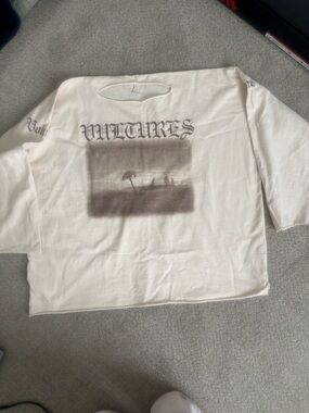 YEEZY YZY Unisex Gosha Vultures Volume 1 Shirt